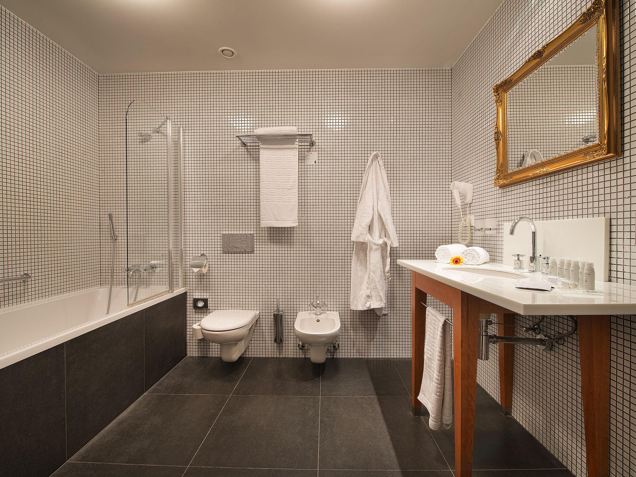 Ea Hotel Tereziansky Dvur Градець-Кралове Екстер'єр фото